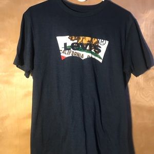 Levi’s graphic tee